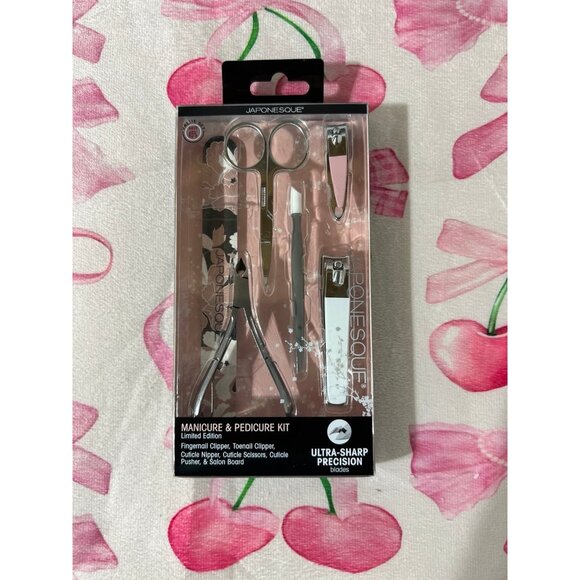 JAPONESQUE Manicure & Pedicure Set - Picture 1 of 2